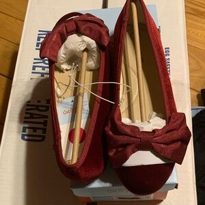 Target Girls Burgundy Bow Ballet Flats size 5 new